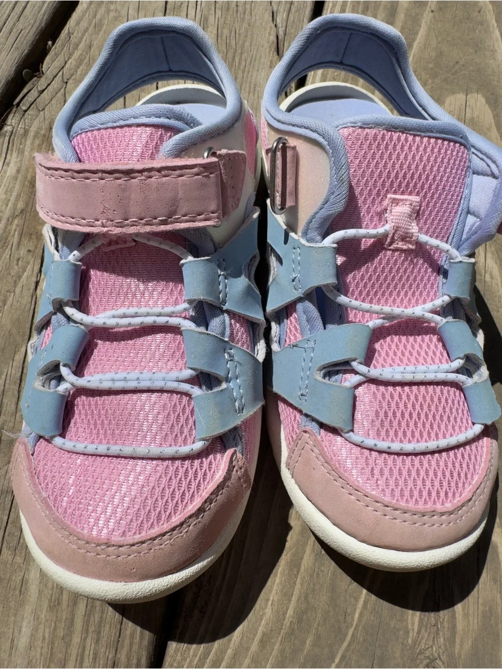 OshKosh Bgosh waterproof shoes